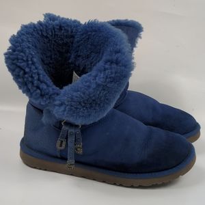 UGG Bailey Button Charm Boots Size 9